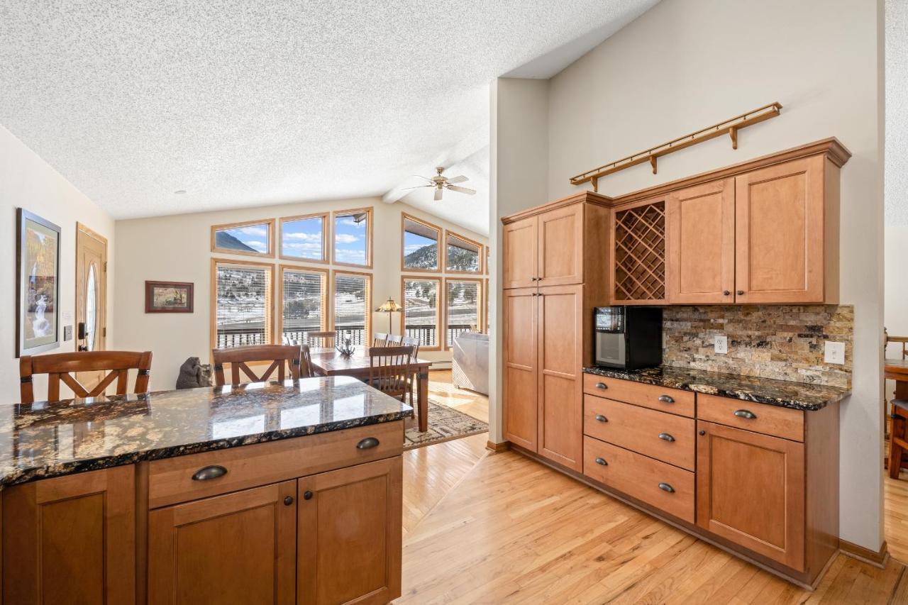 Lily Mountain Lodge - Amazing Mountains Views, Private Hot Tub, Great Location Estes Park Buitenkant foto
